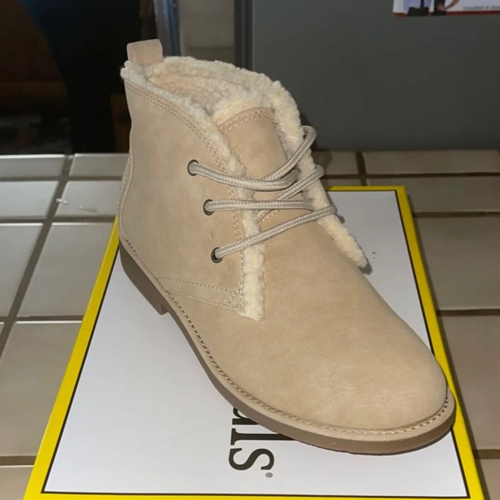 Women’s boots